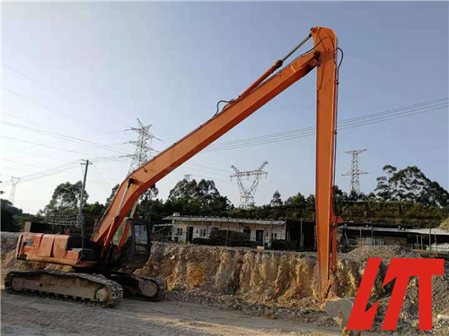 長臂挖掘機廠家、挖機加長臂、挖機加長臂改裝